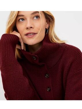 Ann Taylor Waffle Stitch Button Tunic Sweater Burgundy Wine